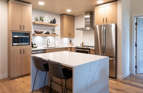 Tamarack Resort Condo | Tranquil Condo| Gas Fireplace with a Mountain View