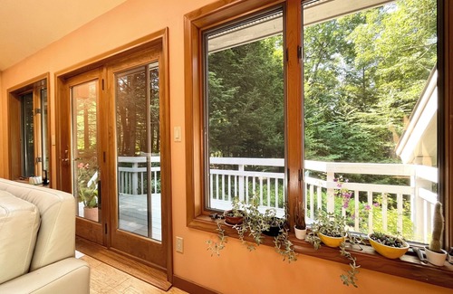Harwinton House | Tranquil Contemporary Privacy