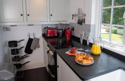 New Forest District Cottage | Tranquil Cottage in this Quiet Corner of The New Forest.