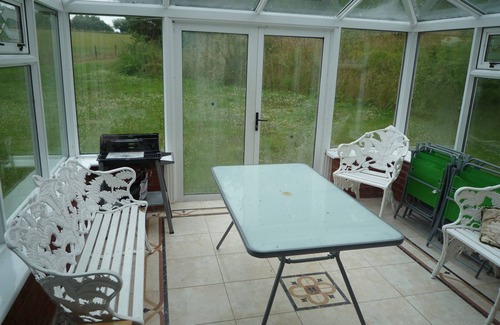 Tenbury Wells Cottage | Tranquil country cottage set in the heart of a traditional family farm.