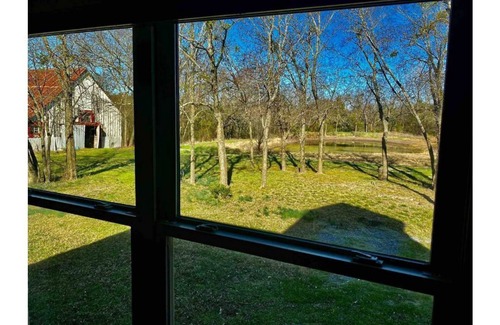 Westminster Cottage | Tranquil Country house in 15 acres of nature with pond