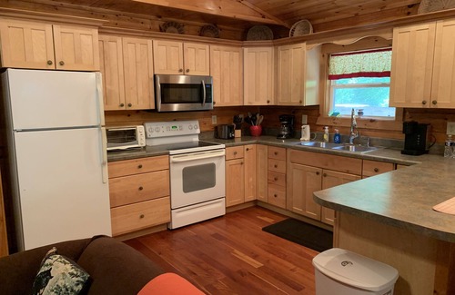 Bryson City Cabin | Tranquil Creek - Romantic hideaway/waterfall/creek cabin