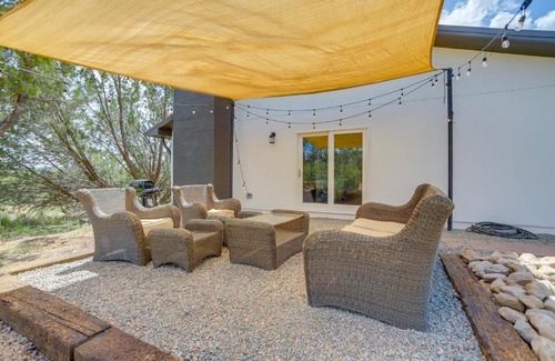 Edgewood House | Tranquil Edgewood Retreat with Patio and Grill!
