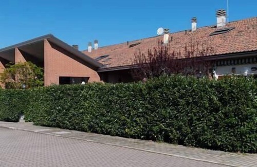 Lubiana House | Tranquil Elegance in Parma
