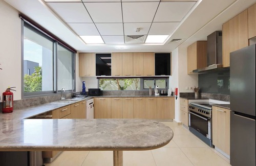 Dubai Ski Chalet | Tranquil Family Home, 4BR with Maid's Room