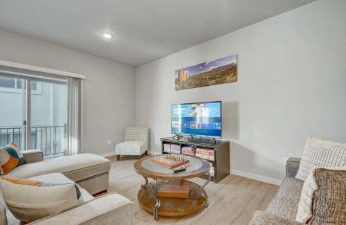 Stetson Hills House | Tranquil Family Condo