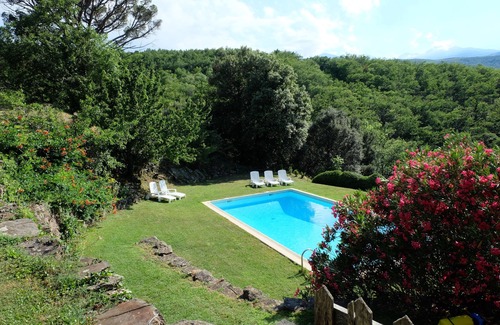 Prunet-et-Belpuig House | Tranquil Farm Cottage with private pool (10 x 5) Prunet et Belpuig.Sleeps 7. Ceret 40 mins.
