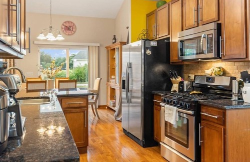 Romeoville Apartment | Tranquil Getaway Retreat!