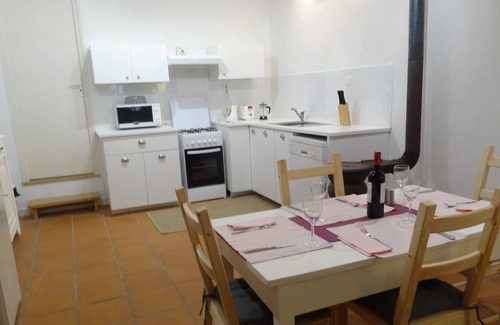 Lauzerte Cottage | Tranquil Gite Gairaud