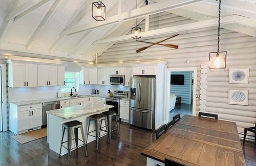 Greenport House | Tranquil Greenport Getaway