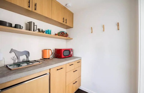 Govalle Apartment | Tranquil Guesthouse in East Austin w/Patio