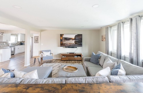 Hagerman House | Tranquil Hagerman Haven