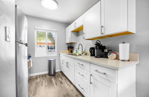 Hillcrest Apartment | Tranquil Haven in Hillcrest: Your San Diego Escape - Sleeps 6