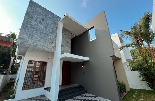 Kochi Villa | "Tranquil Heaven"