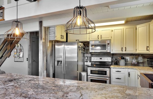 Croft House | Tranquil Hillside Home w/Private Hot Tub!