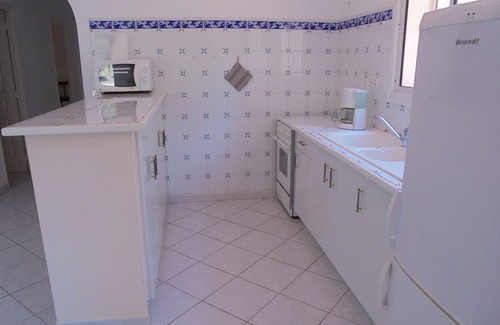 Laroque-des-Alberes House | Tranquil House with 2 Bedrooms for 4 People in Laroque-des-Albères