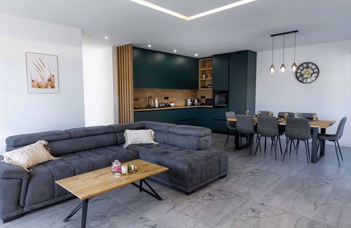 Stankovci Villa | Tranquil Holiday home Nena with swimming pool