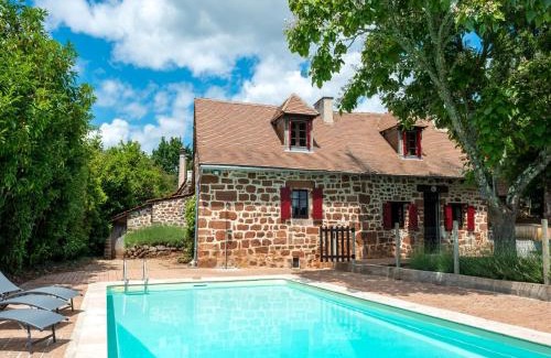Teillots House | Tranquil holiday home with private pool