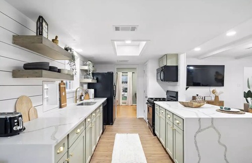 Humble House | Tranquil Home by IAH, Shop&Dinenn