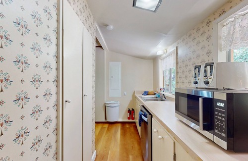 Shelton Cabin | Tranquil home with large deck, wooded views, & direct access to the Puget Sound