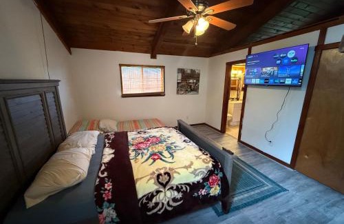Indian River Estates House | Tranquil, Inviting, and Unique Cedar Cabin Home with Modern Finishes, Smart TV's, and WIFI!