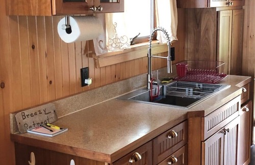 Town of Macomb House | Tranquil lake side cabin on Black Lake