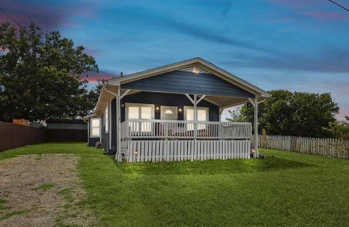 Princeton House | Tranquil Lakeside Escape 2 Bedrooms Patio Views