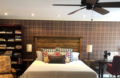 Riviera - Westchester Apartment | Tranquil Living Near Downtown