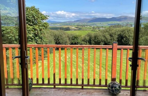 Carrigart House | Tranquil Mulroy Drive Cottage