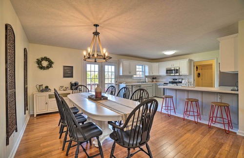 Springfield Cottage | Tranquil Nashville Getaway: 29M to City!