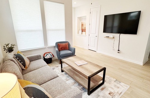 New Braunfels House | Tranquil New Braunfels Cottage "Sunset Haus"