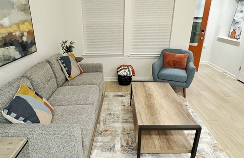 New Braunfels House | Tranquil New Braunfels Cottage "Sunset Haus"