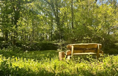 West Grinstead House | Tranquil One Bedroom Countryside Retreat