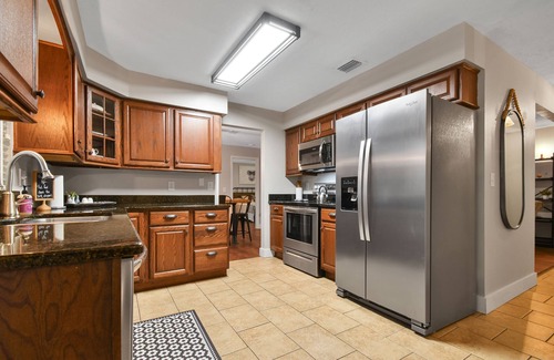 Deltona Lakes House | Tranquil & Peaceful Poolside Retreat Awaits You!