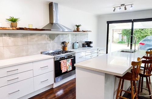 Yuulong House | Tranquil Private Retreat on the Great Ocean Road!