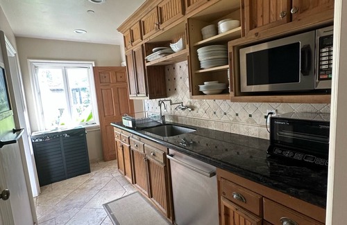 Santa Barbara Villa | Tranquil Private Resort Home in Paradise
