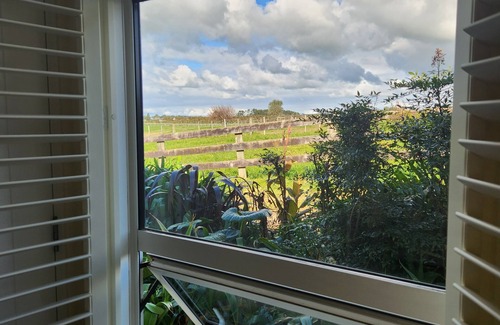 Rewa Cottage | Tranquil & quiet, relaxation country style