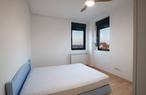 Dorcol Apartment | Tranquil Retreat Along the Danube: Just Relax Apartment
