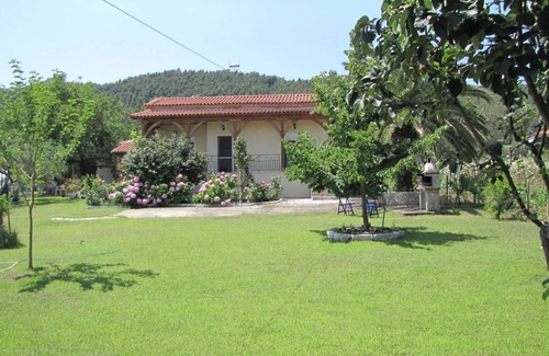Vourvourou House | Tranquil Retreat in Vourvourou: Discover Serenity at Magda House, Sithonia Halkidiki