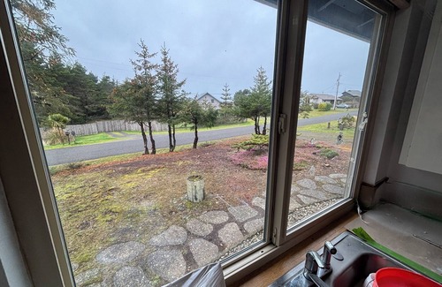Grayland House | TRANQUIL RETREAT IN GRAYLAND - Minutes from Westport's Coast