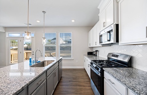 Clayton House | Tranquil Retreat on Echo Canyon Dr