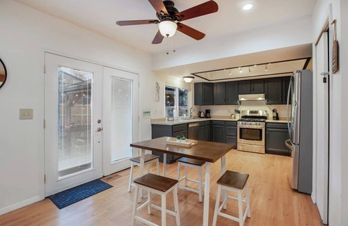North Central Westminster House | Tranquil Retreat | Sauna | Master Suite | Lrg Yard