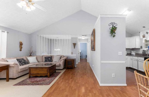 Lawrenceville House | Tranquil Retreat on Stoneoak Cir