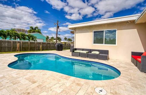 Dania Beach House | Tranquil Retreat with HEATED POOL Minutes to the Beach