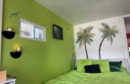 Bullhead City Villa | Tranquil Riverfront Escape Mountain Views Jetskis