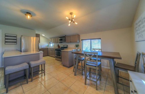Temecula Apartment | Tranquil Scenic Escape - Pet Friendly-2 BR Apt