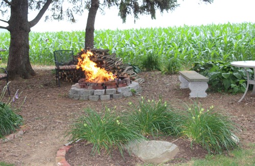 Leola House | Tranquil, Scenic Farm View Guest House in the Heart of Lancaster Amish Country