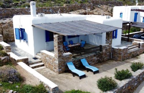 Kithnos House | Tranquil Seaside Escape