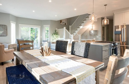 Norton Shores House | Tranquil Shores | Relax on Lake Michigan 4BR, 4BA