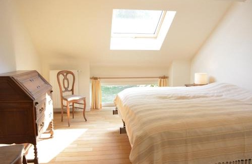 Sainte-Ode House | Tranquil Stay in Sainte-Ode